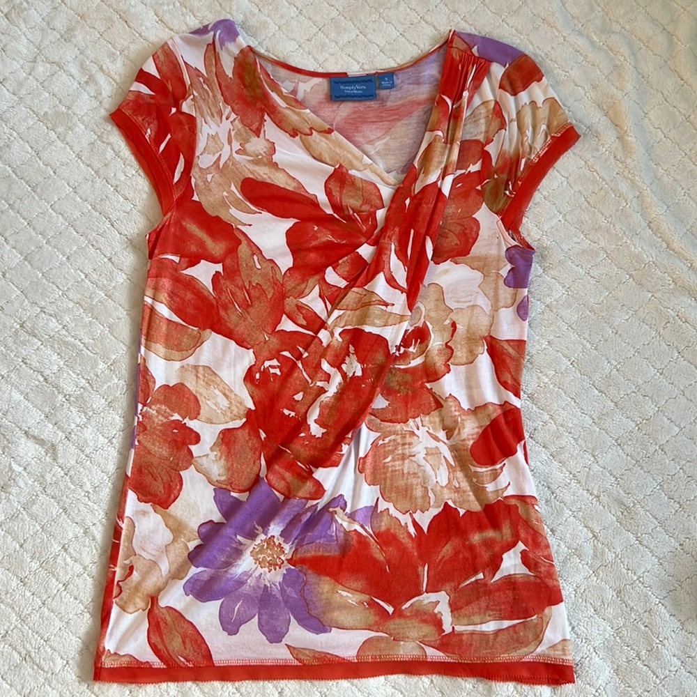 Simply Vera Wang shirt